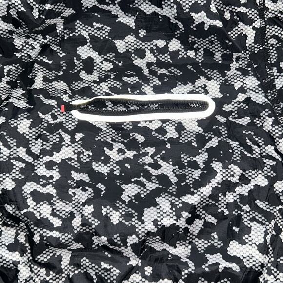 Tommy Hilfeger Sport Women’s Full Zip Black Camo Hooded Windbreaker Size Large - Picture 7 of 10